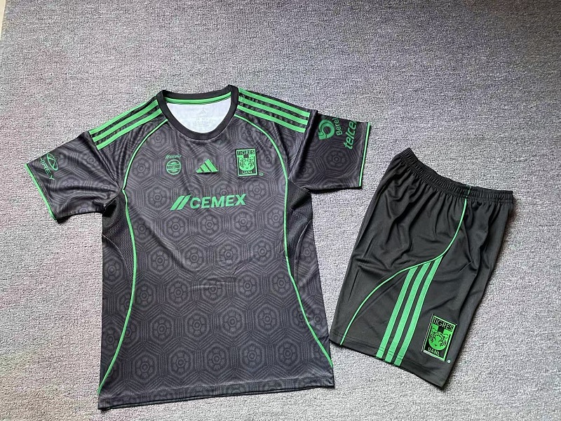 25 Negro Verde Tigres Tercer Uniforme Niño