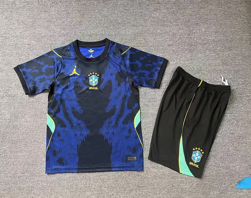 26 Brasil Visitante Niño
