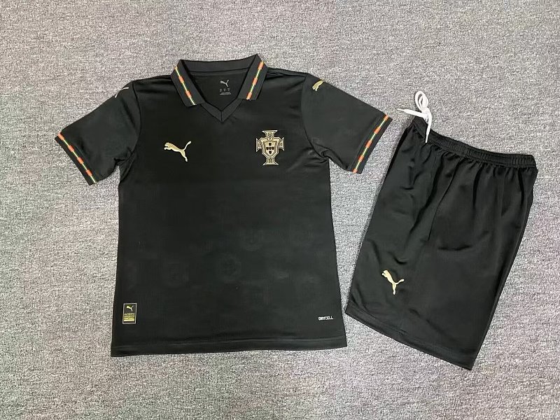 26 Portugal Edición Especial Niño